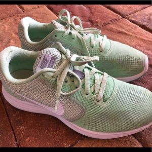 Nike Revolution 3 Women’s Running Shoe